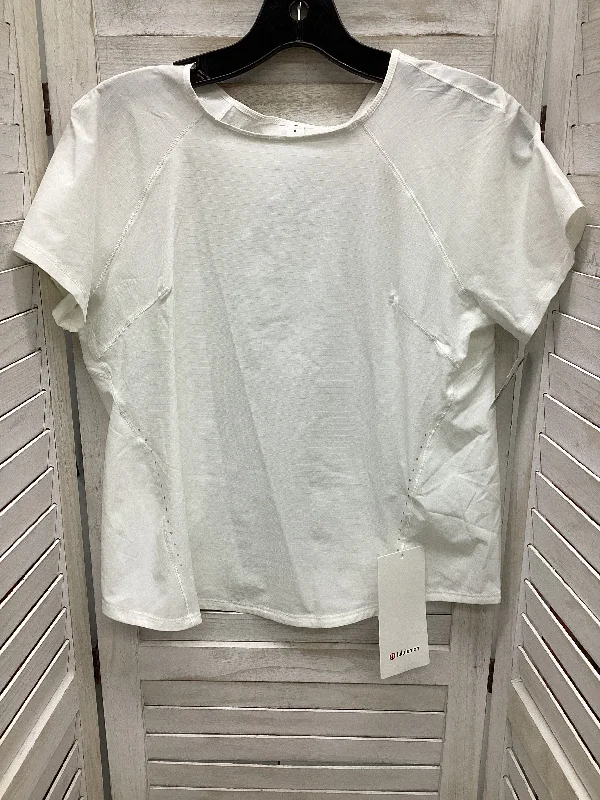 White Athletic Top Short Sleeve Lululemon, Size 6 Trendy Men's Bucket