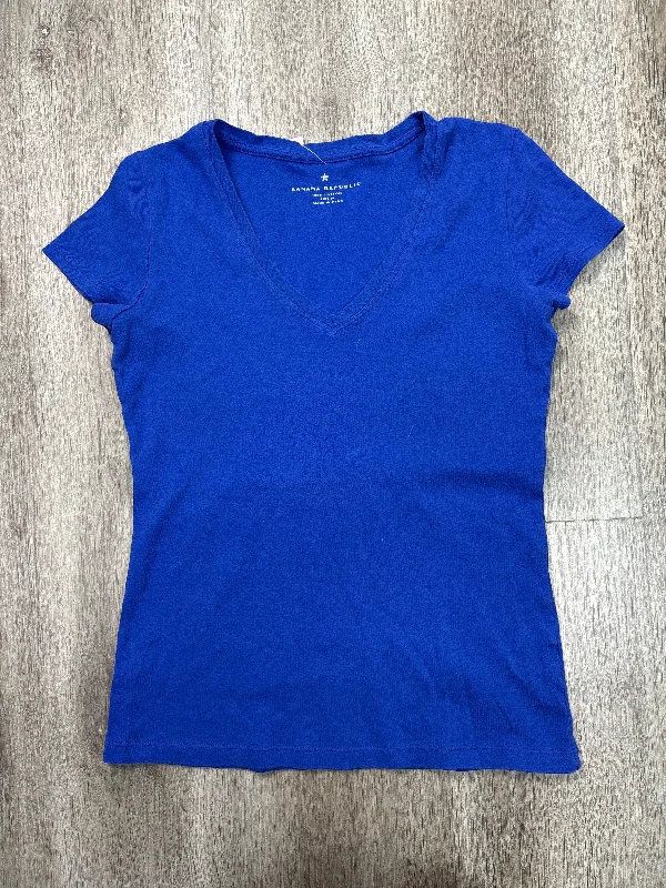 Top Short Sleeve By Banana Republic In Blue, Size: M Earthy Men's Sustainable 