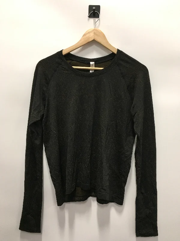 Athletic Top Long Sleeve Collar By Lululemon  Size: 12 Business